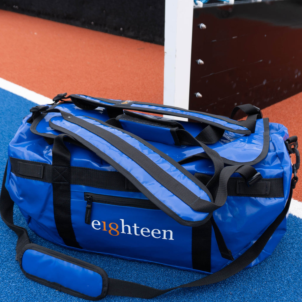 Eighteen Holdall
